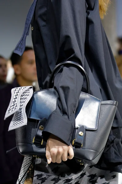 Look 58